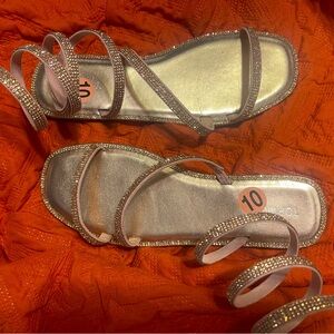Top moda Rhinestone Spiral Sandals size 10 rose gold/ gold